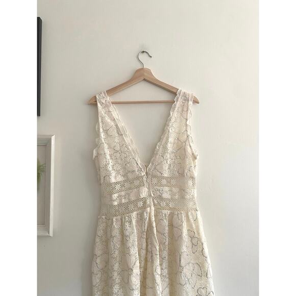 FOR LOVE & LEMONS NWT Snowflake Cream Daisy Mesh Sequin Maxi Dress Size Large - Picture 5 of 10